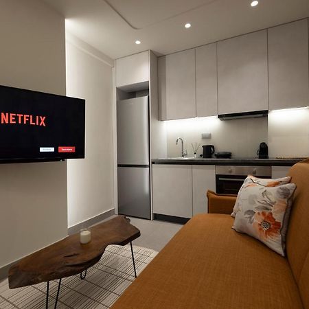 Rizes Suites 3 塞萨洛尼基 外观 照片